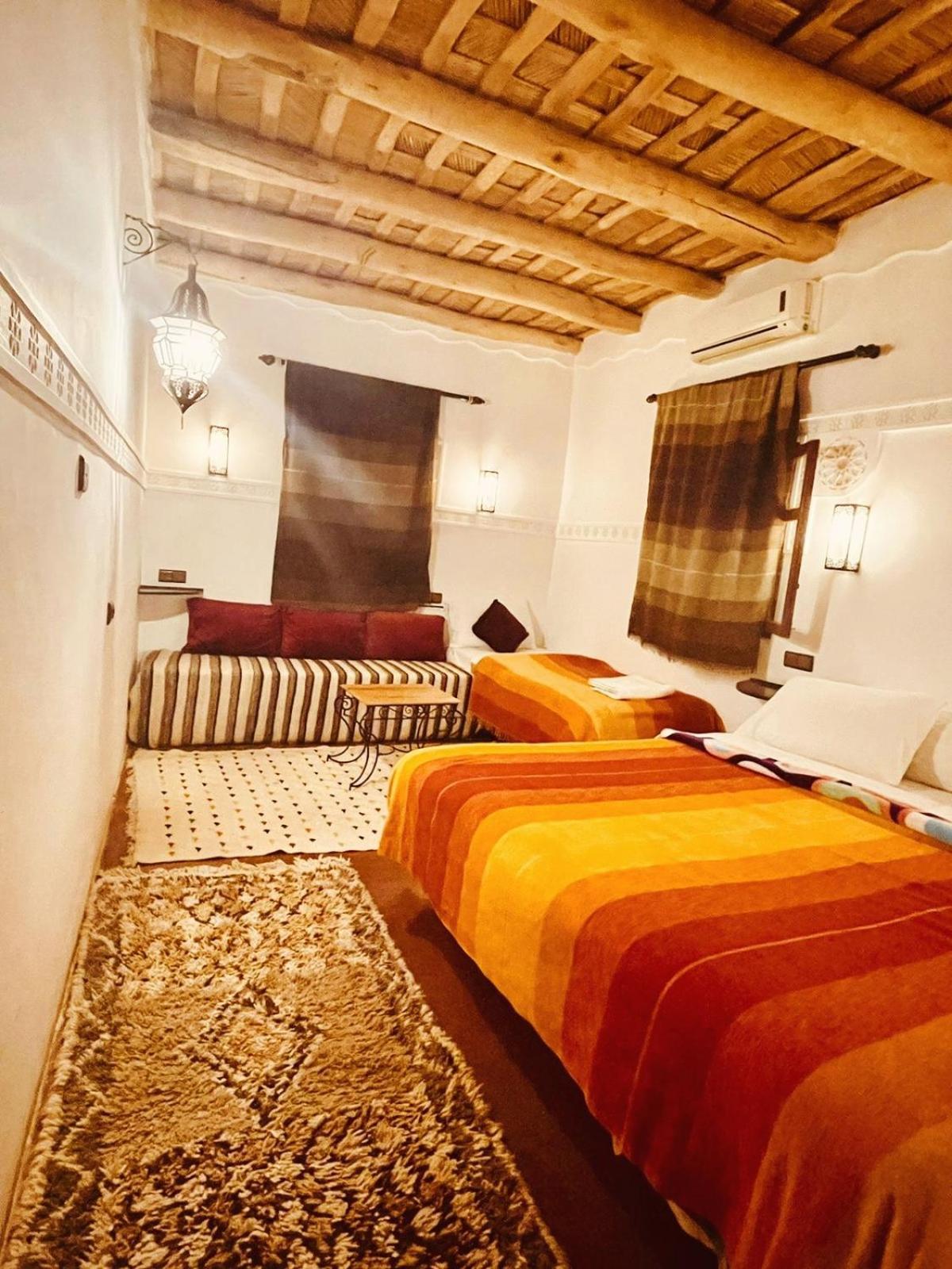 Auberge La Fibule Du Dades Aït Idaïr Szoba fotó